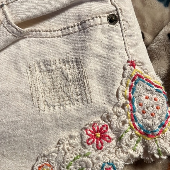 Mudd brand shorts - Picture 11 of 11